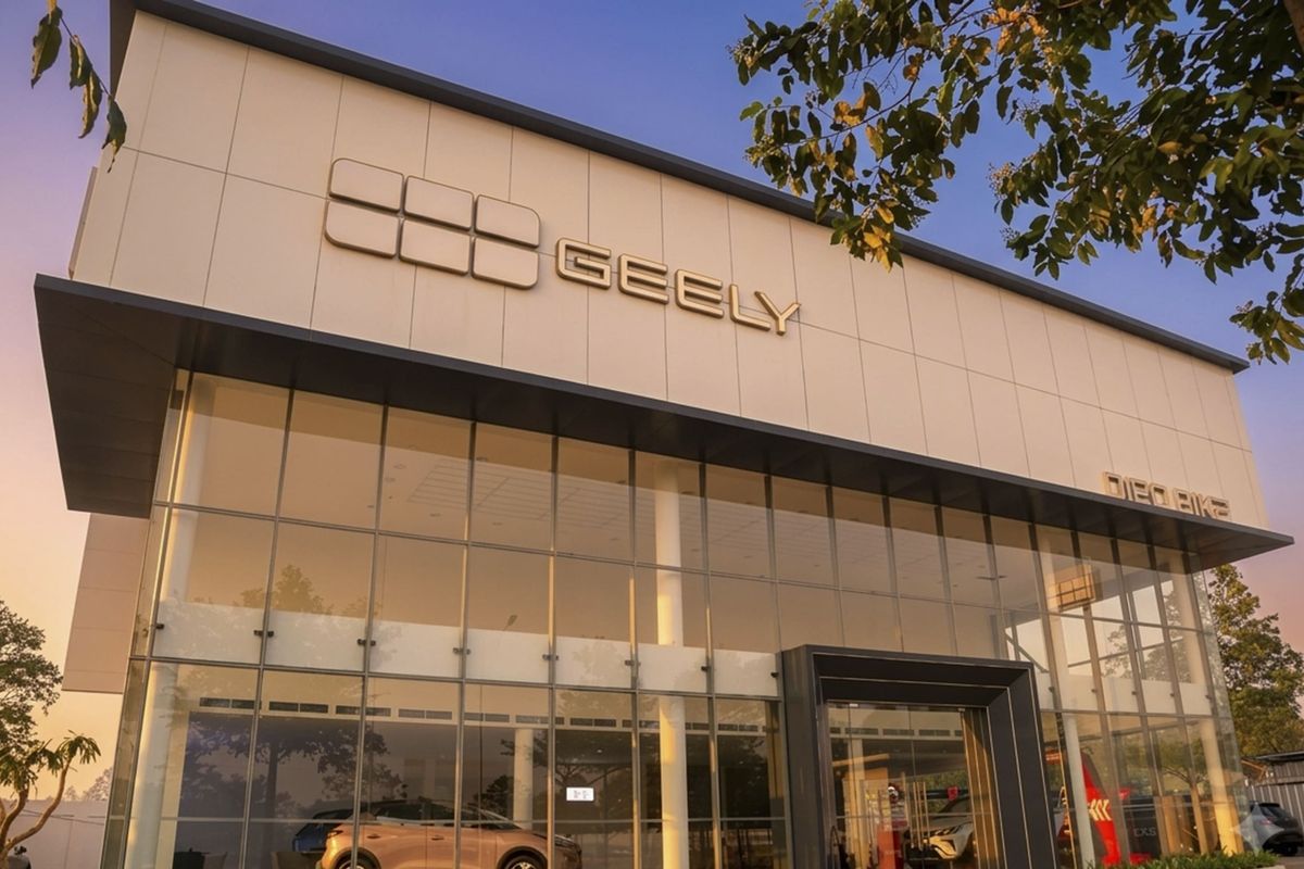 Targetkan 80 Diler, Geely Resmikan 2 Jaringan Baru di Jabodetabek
