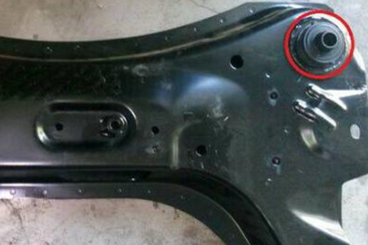 Kombinasi Jalan Rusak dan Muatan Penuh, Musuh Utama Kaki-Kaki Mobil