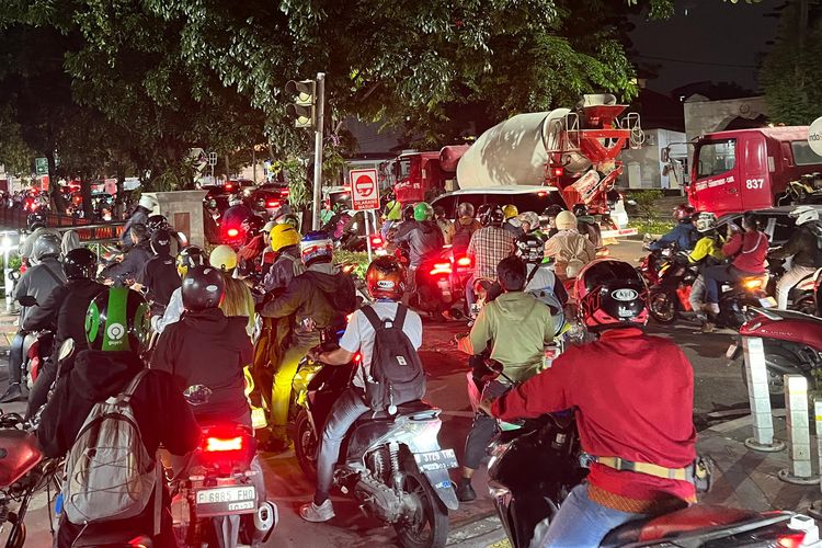 Puasa Bukan Alasan Emosi Meledak di Jalan
