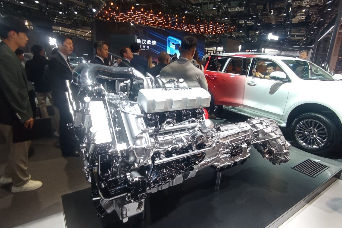 Tank Pamerkan Mesin V8 Diesel di Auto Shanghai 2025