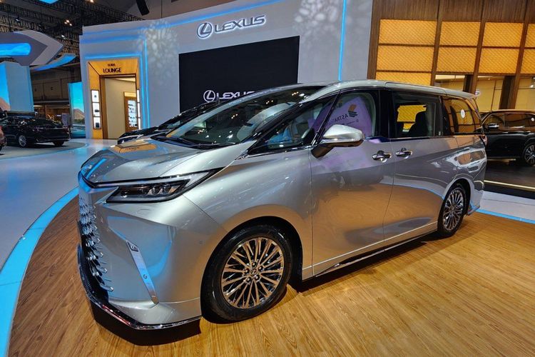 Spesifikasi Lexus LM350h yang Disukai Hotman Paris di GIIAS 2025