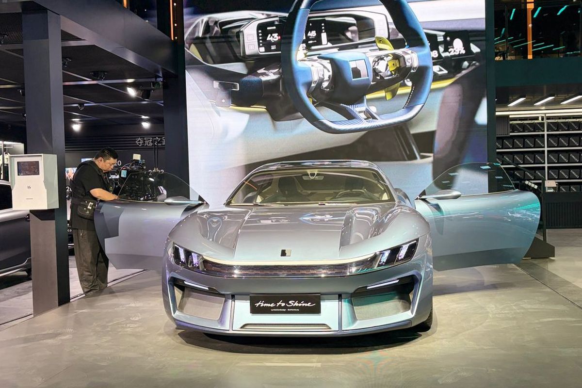 Lynk &amp; Co Bawa GT Concept dan Buka Pra-Penjualan Lynk &amp; Co 10+ &amp; 10 di Beijing Auto Show 2026