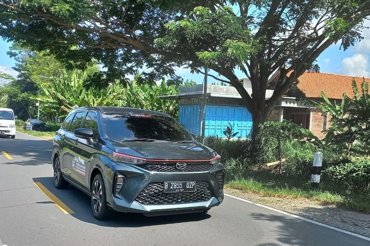 Biaya Operasional BYD M6 vs Daihatsu Xenia: Mana yang Lebih Irit?