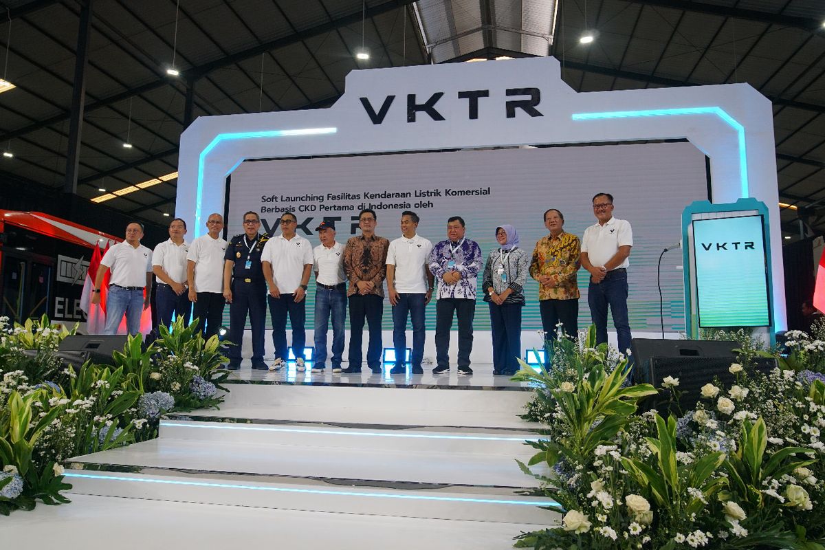 Soft Launching Pabrik Kendaraan Listrik VKTR di Magelang