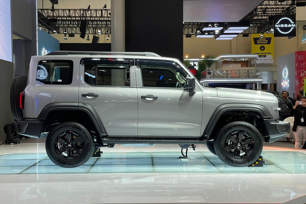 Perbandingan Dimensi SUV Diesel Terbaru di GIIAS 2025