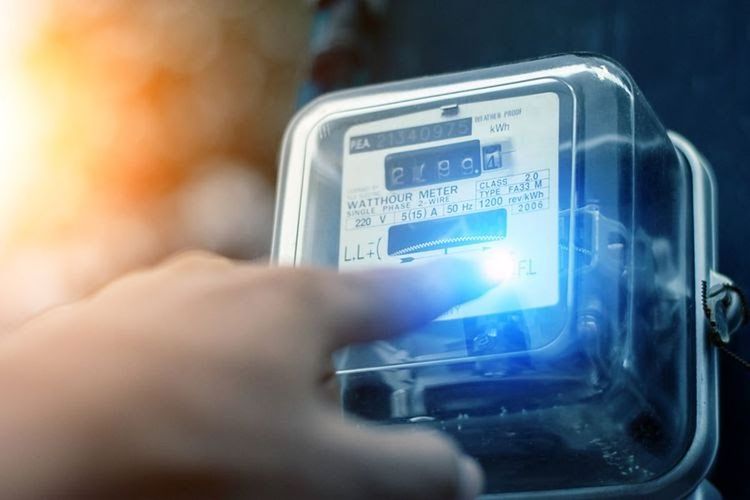 Motor Listrik Makin Ramai, Pengamat Ingatkan Jaringan PLN Perlu Diperkuat