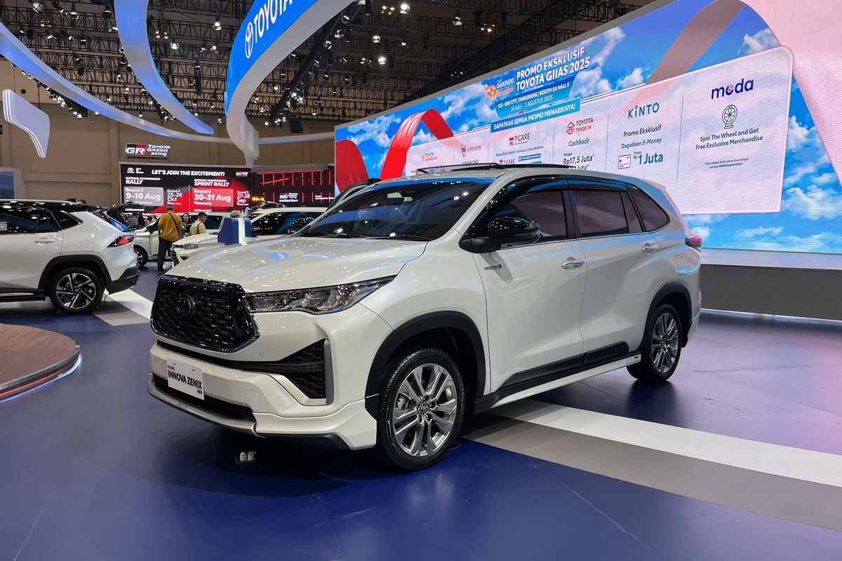 Diskon Menarik MPV Medium di GIIAS, Innova Zenix Dapat Rp 35 Juta