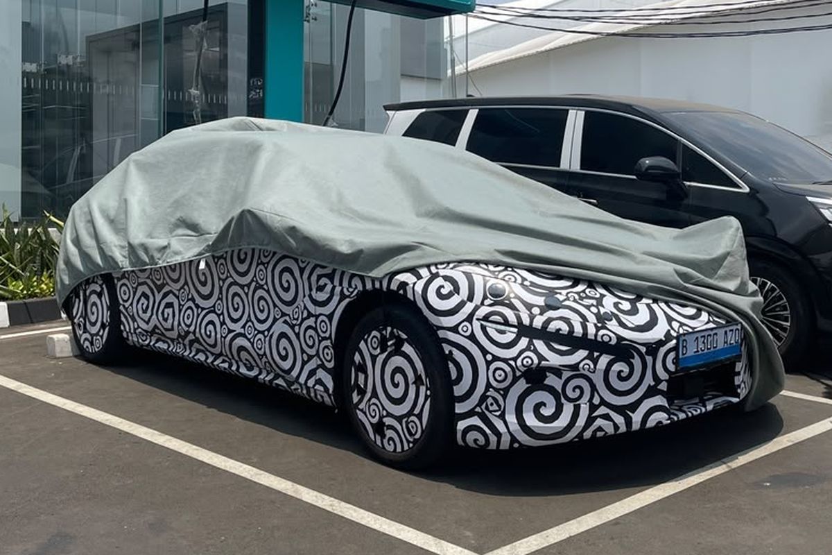 Denza Z9 GT Tertangkap Kamera Mulai Tes Jalan