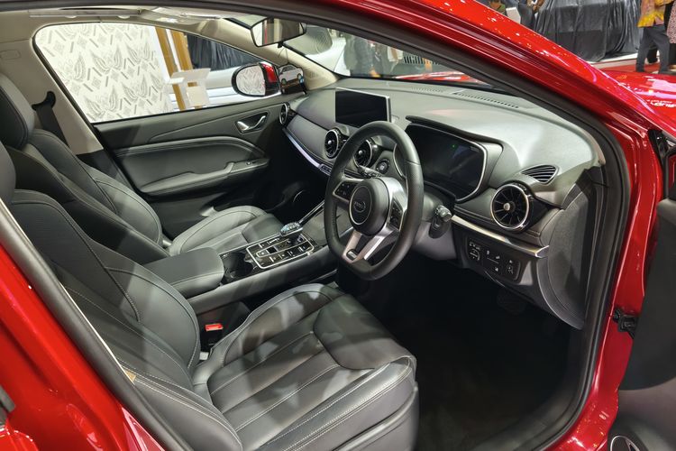 Pengumuman Harga Mobil Listrik Seres 3 Terbaru di GIIAS 2025