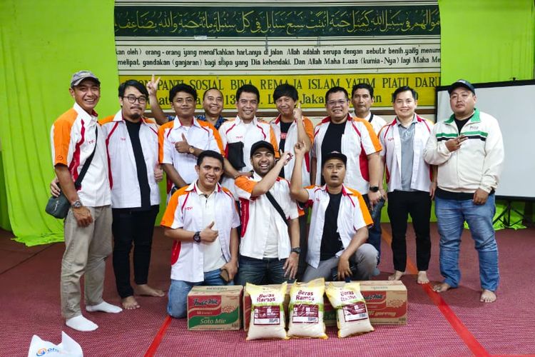 Genap 17 Tahun, Komunitas Toyota Soluna Vios Gelar Bakti Sosial