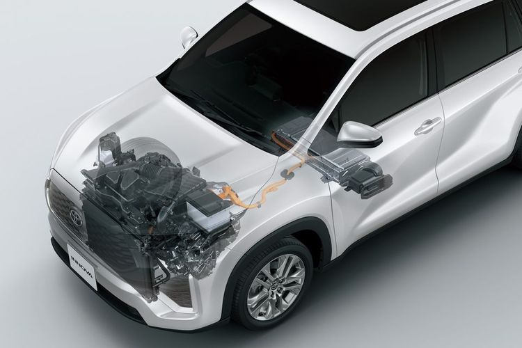 Innova Zenix Hybrid Masuk Bengkel Umum, Ini Masalah Utamanya
