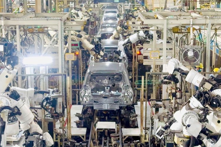 Produksi Daihatsu Turun Tajam, Apa Penyebabnya?