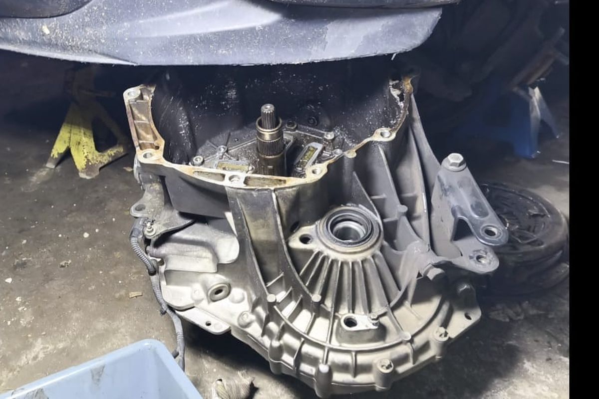 Kapan Waktu Ideal Melakukan Perawatan DCT Mobil?