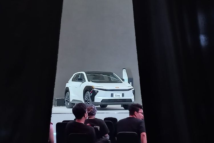 Toyota bZ4X Facelift Bakal Mejeng di GIIAS 2025
