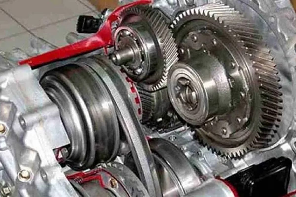 Mengapa CVT Jadi Pilihan Utama di Mobil Modern?