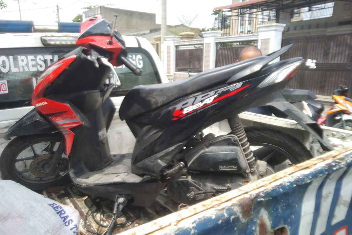 Bonceng Motor Lebih dari 1 Orang Berpotensi Kecelakaan