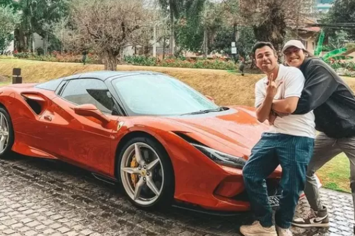 Kekayaan Raffi Ahmad Tembus Rp 1 Triliun, Ini Koleksi Mobil Mewahnya