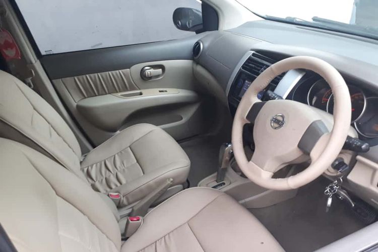 Segini Rincian Biaya Kepemilikan Nissan Grand Livina 2010