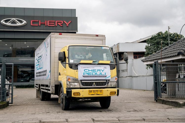 Chery Bantu Korban Banjir Medan, Hadirkan Program Flood Care
