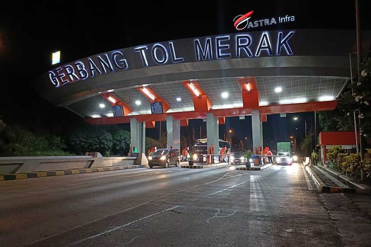 Berkendara Malam Saat Libur Nataru, Ini Hal yang Perlu Diwaspadai
