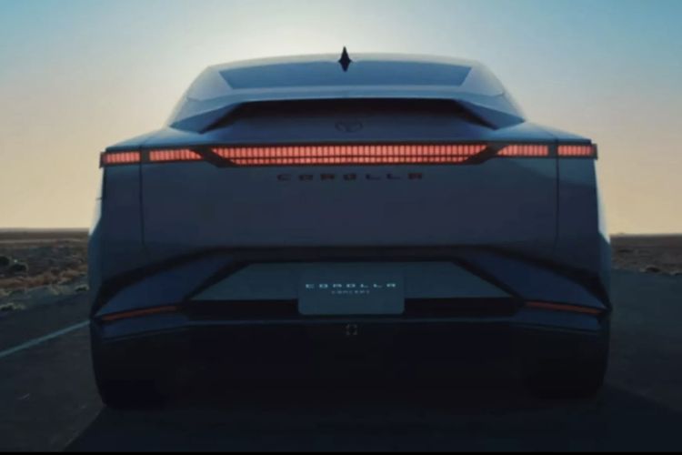 Toyota Pamerkan Mobil Konsep Penerus Corolla, Desain Total Berubah