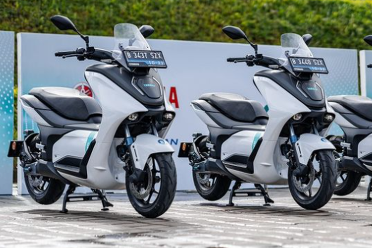 Subsidi Motor Listrik Belum Jelas, Para Pekerja Pabrik Dirumahkan