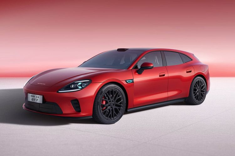 Huawei dan GAC Bikin Mobil Listrik, Kembaran Porsche Panamera