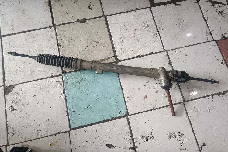 Ragam Solusi Saat Rack Steering Mobil Rusak