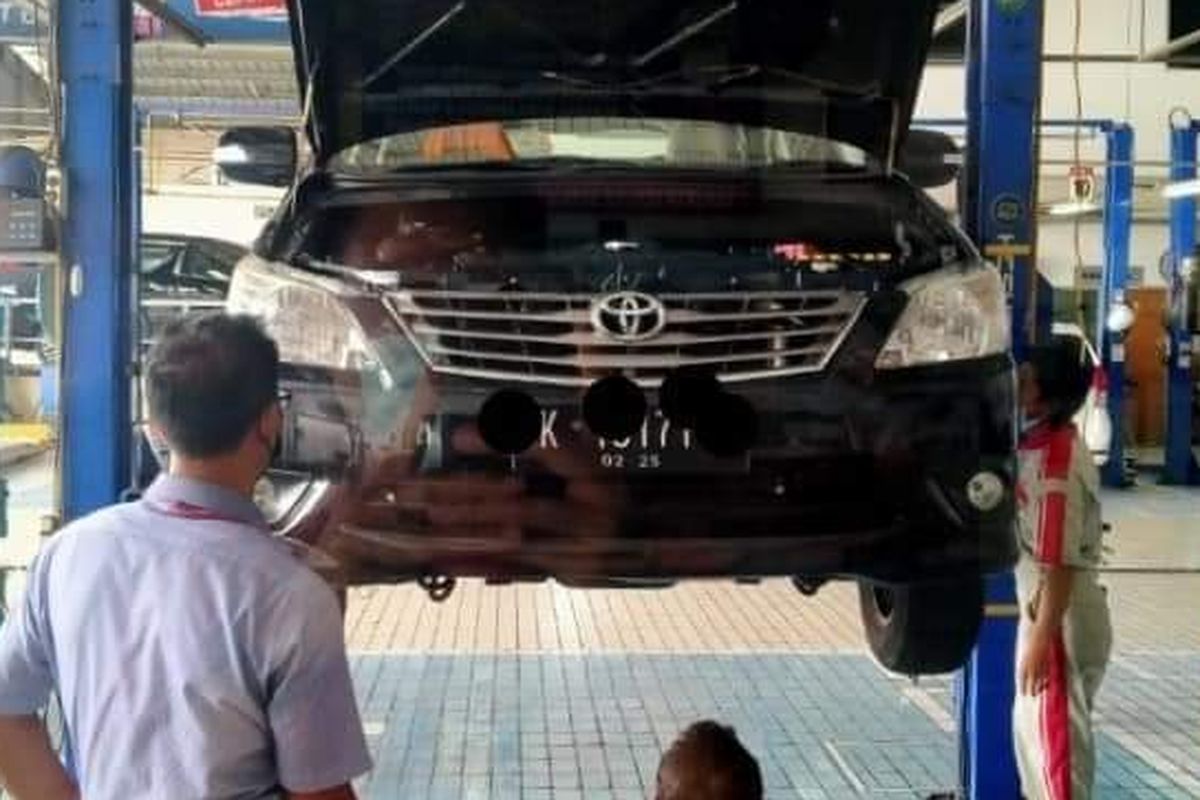 Waktu Ideal Ganti Oli Transmisi Matik dan Biaya Perawatannya