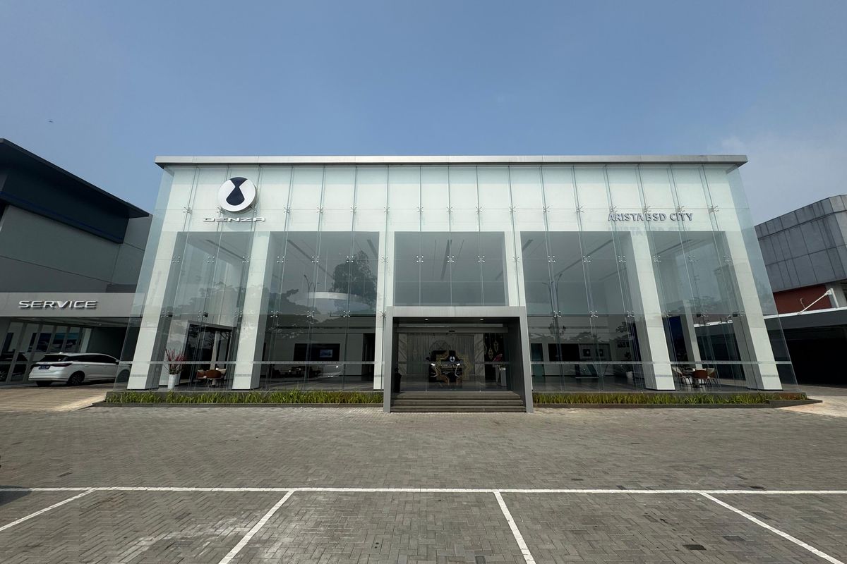 Arista Group Resmikan 8 Diler Mobil Listrik di Indonesia