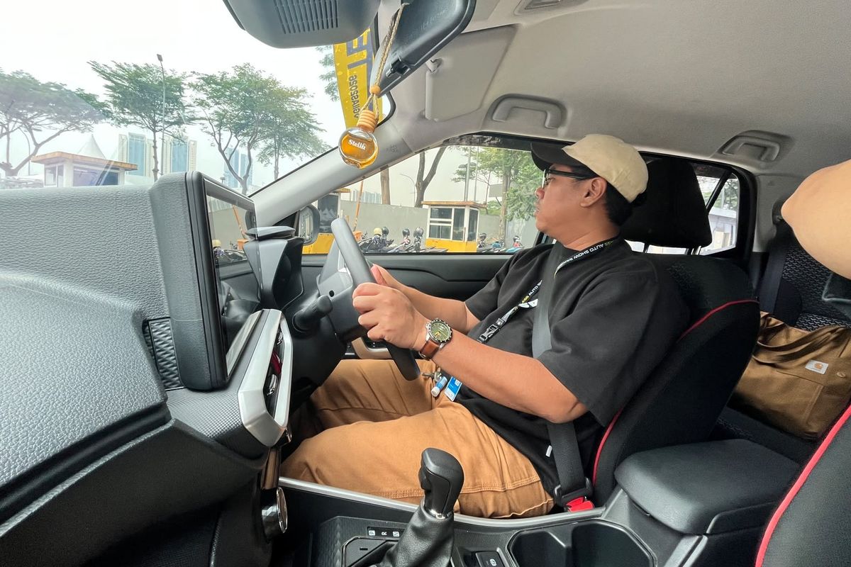 Gaya Mengemudi Bisa Memengaruhi Usia Baterai Mobil Hybrid, Begini Penjelasan Ahli