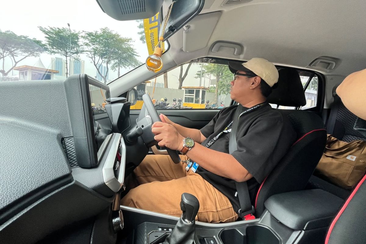 Gaya Mengemudi Bisa Memengaruhi Usia Baterai Mobil Hybrid, Begini Penjelasan Ahli