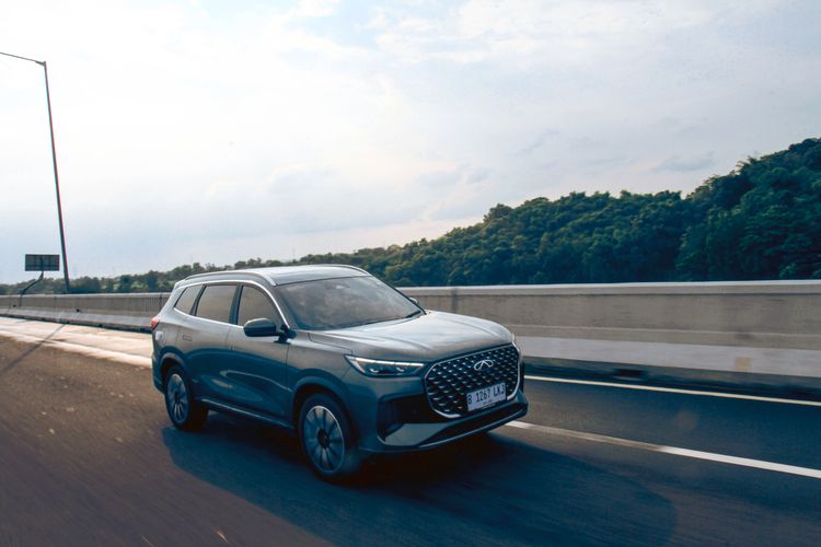 Mobil Hybrid Indonesia 2025: Tren dan Model Terbaru