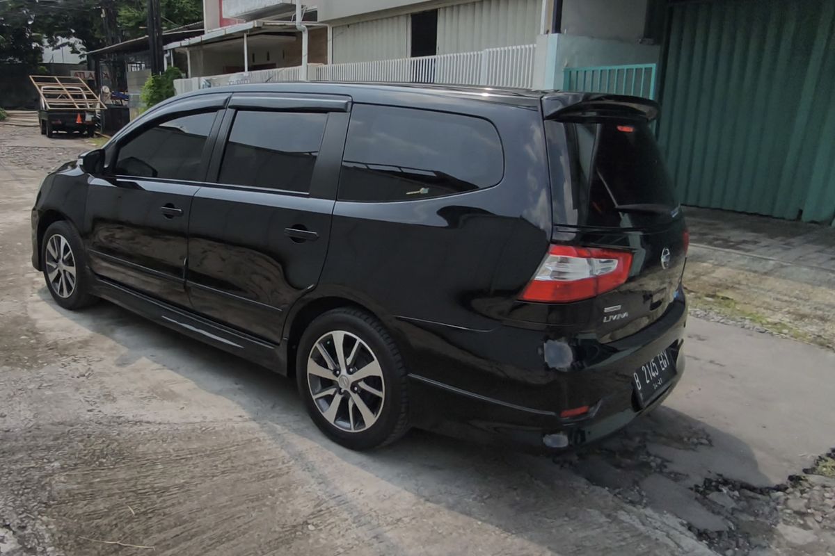 Nissan, Nissan Livina, Menguji Kenyamanan Suspensi Nissan Grand Livina Bekas