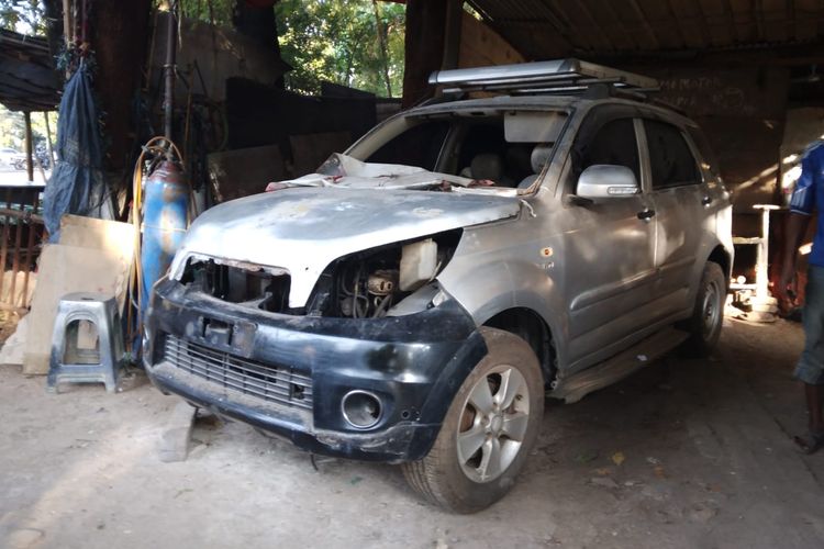 Biaya Perbaikan Mobil Penyok dengan PDR yang Menarik
