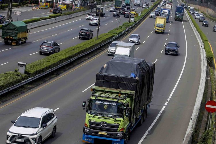 Daftar Ruas Tol dan Non-tol yang Terapkan Pembatasan Truk Lebaran 2026