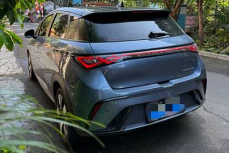 Stok BYD Dolphin di Pasar Mobil Listrik Bekas, Harga Rp 300 Jutaan