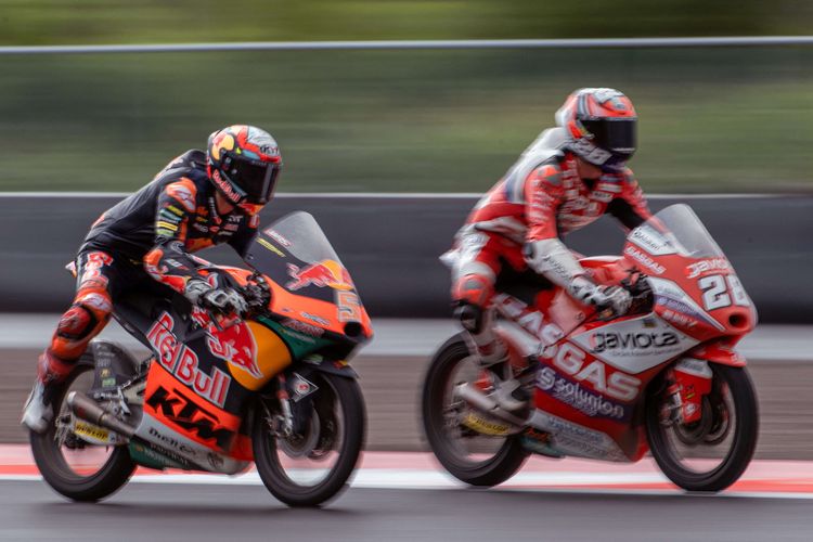 Hasil Kualifikasi Moto2 Indonesia: Mario Aji Start ke-23