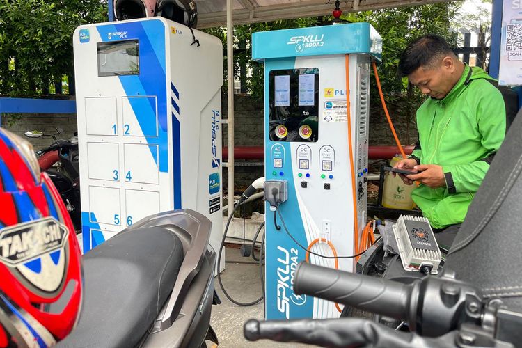 Motor Listrik Sering Dicas Semalaman, Apakah Aman? Ini Kata Bengkel