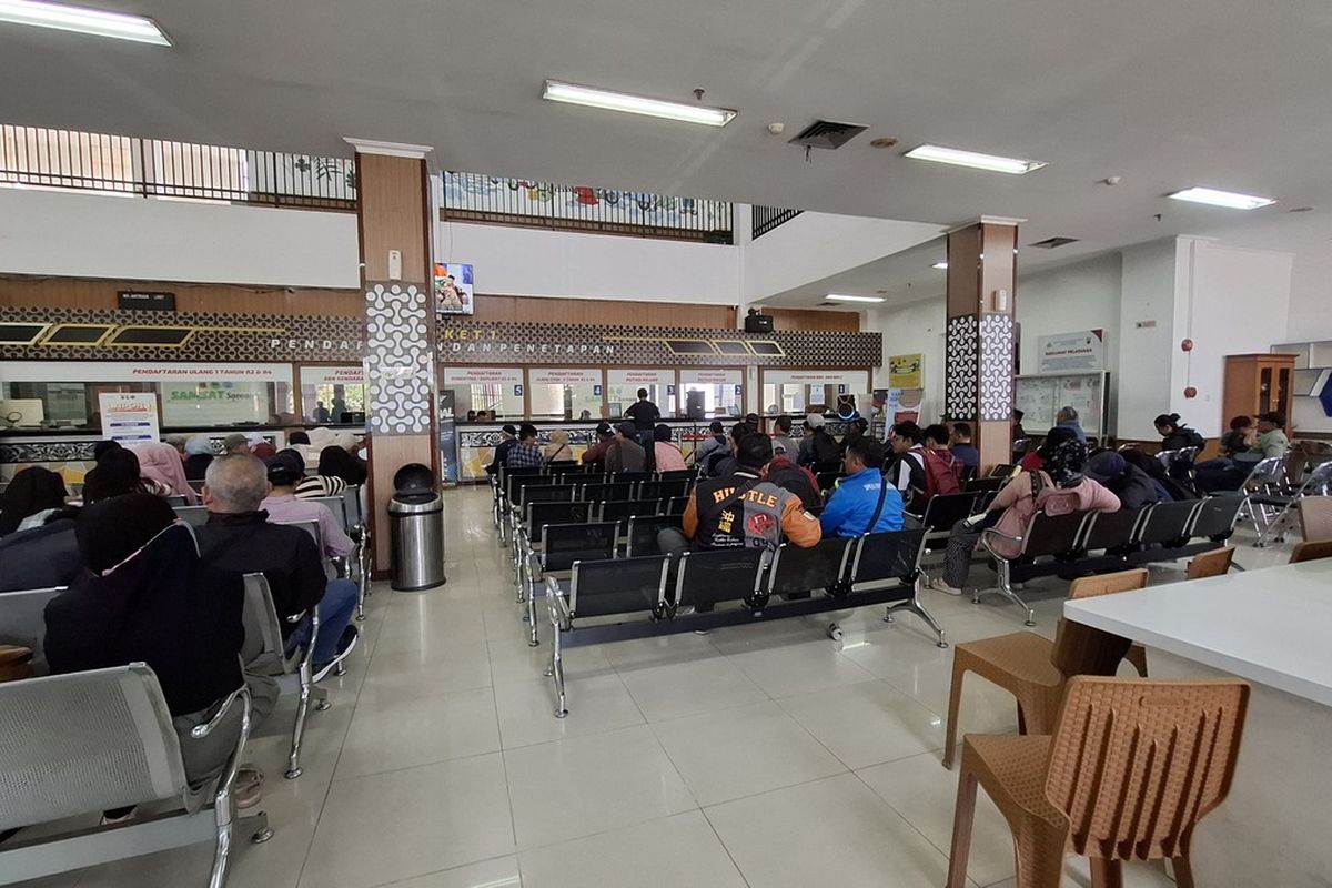 Samsat Jabar Libur 2 Hari, Bayar Pajak Kendaraan Bisa Online