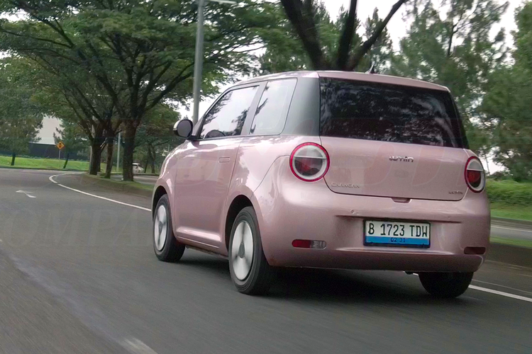 Berapa Pajak Mobil Listrik Changan Lumin?