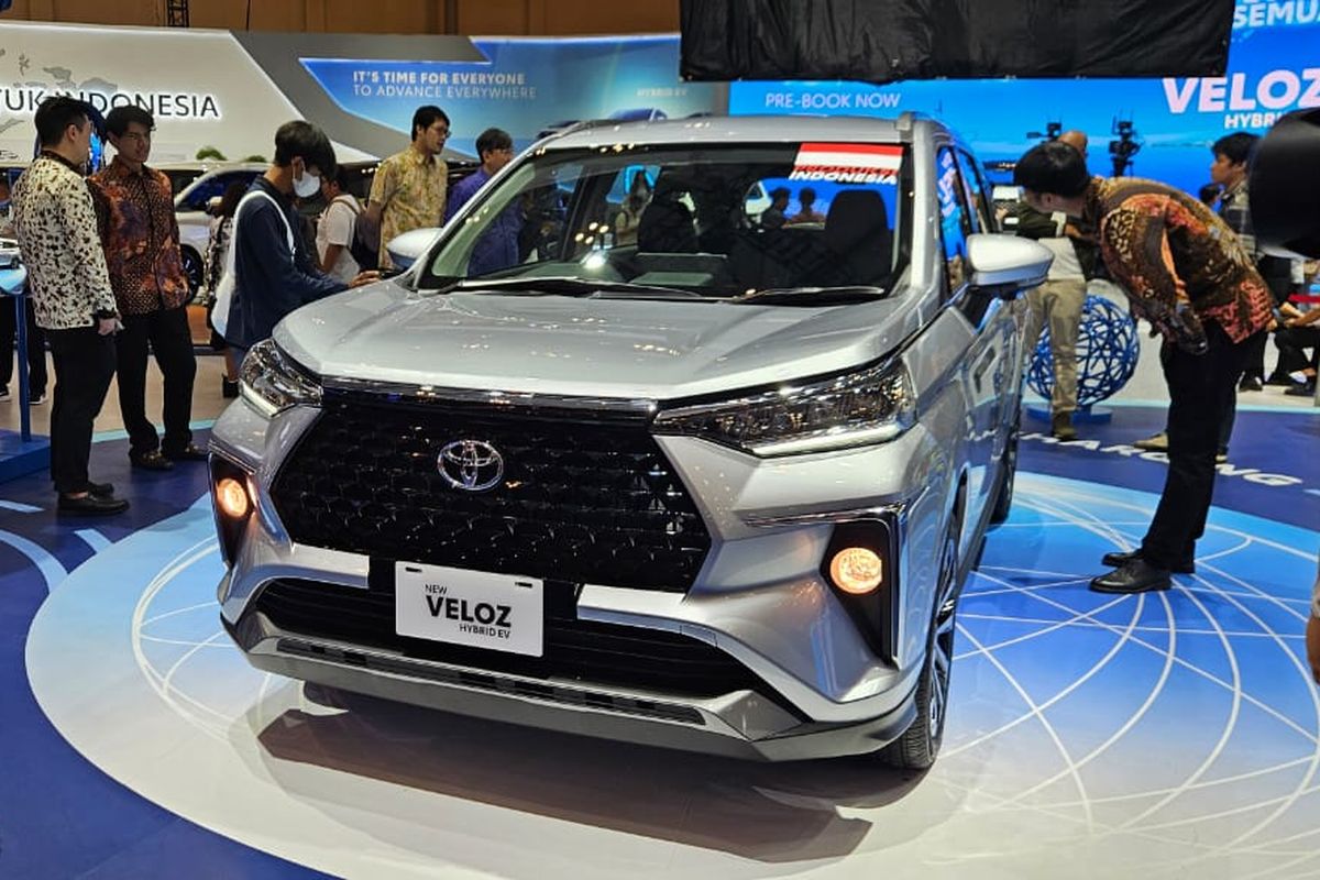 Perbandingan Konsumsi Bahan Bakar Veloz Hybrid dan Yaris Cross Hybrid