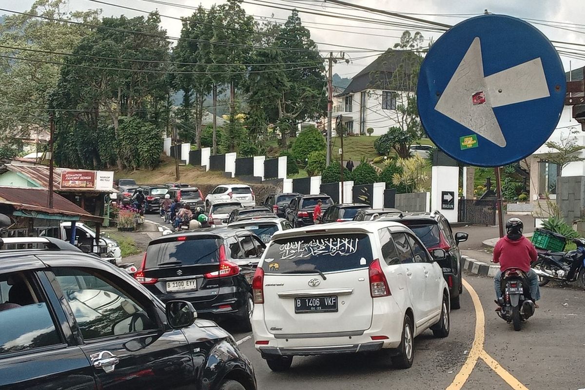 Puncak Arus Balik Lebaran 2025 via Jalur Puncak Terjadi Hari Ini