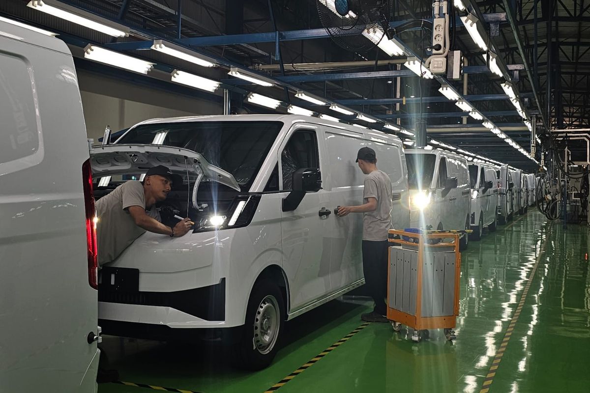 Segini Target Perakitan Lokal Farizon V8E di Purwakarta