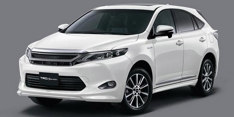 Waspada! 5 Mobil Premium Ini Rentan Dashboard Retak Parah