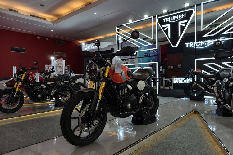 Triumph Speed 400 dan Scrambler 400 X: Moge Entry Level Rp 158 Juta