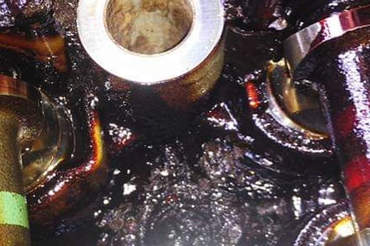 Ganti Oli Mesin Wajib Setelah Mobil Kena Banjir