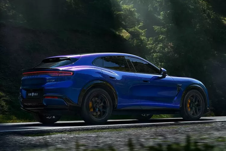 Chery Siapkan Luxeed RX: SUV Listrik dengan Sentuhan Ferrari