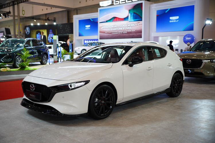 Diskon Mobil Hatchback di GJAW 2025: Mazda 3 Tembus Rp 30 Juta