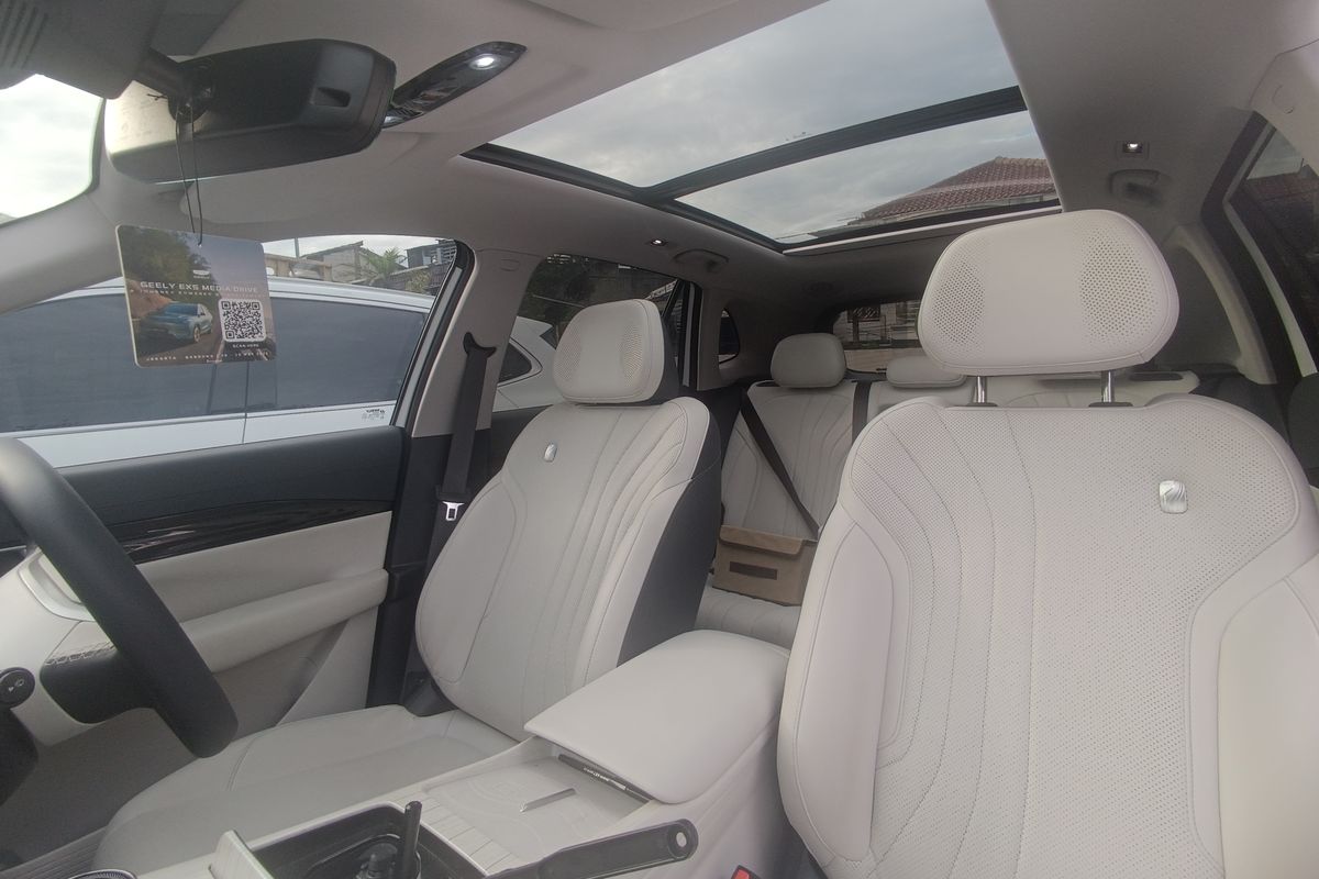 Geely, SEAT, Fitur Unggulan Geely EX5: Kursi Pijat dan Ventilated Seat